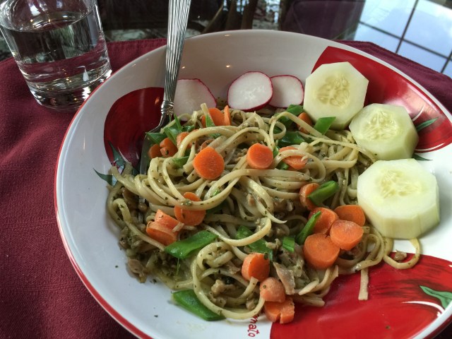 Leftover linguine with clam sauce plus snow peas and carrots served with crunchy raw vegetables