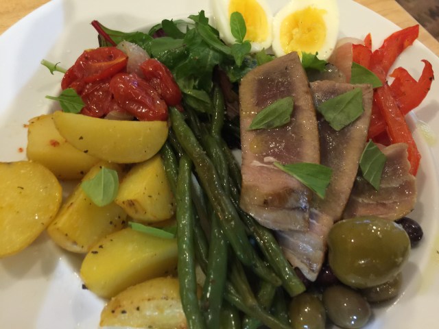 Warm Niçoise salad