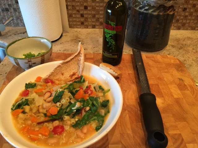 Canellini stew with toasted pits