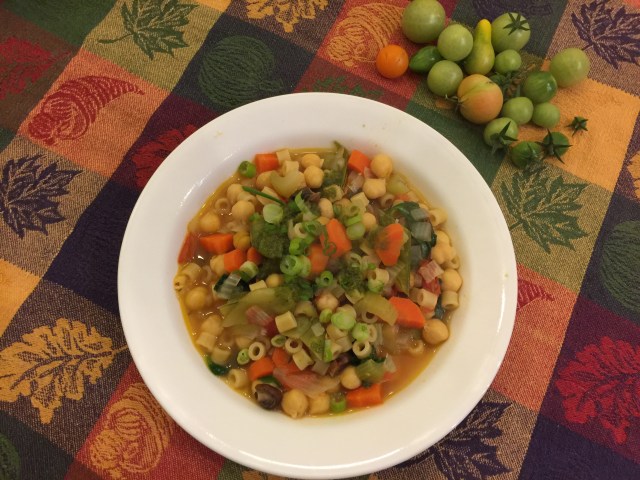 Chickpea stew with ditalini and kalehmvddzrtdyfxfus
