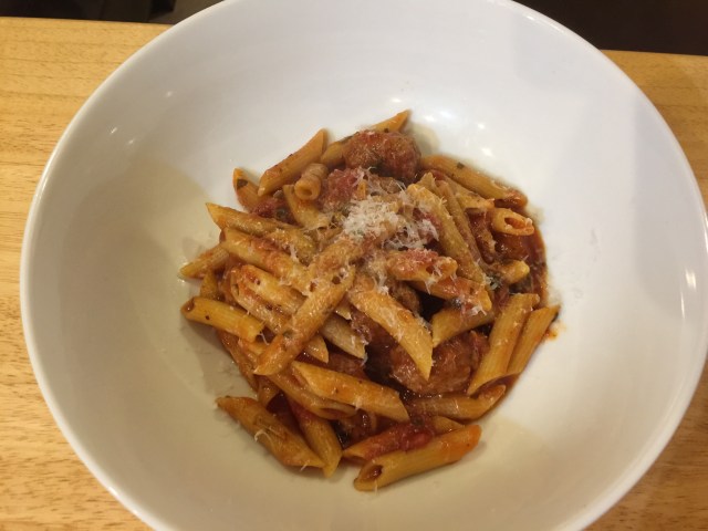 Penne with meatballs and tomato sauce